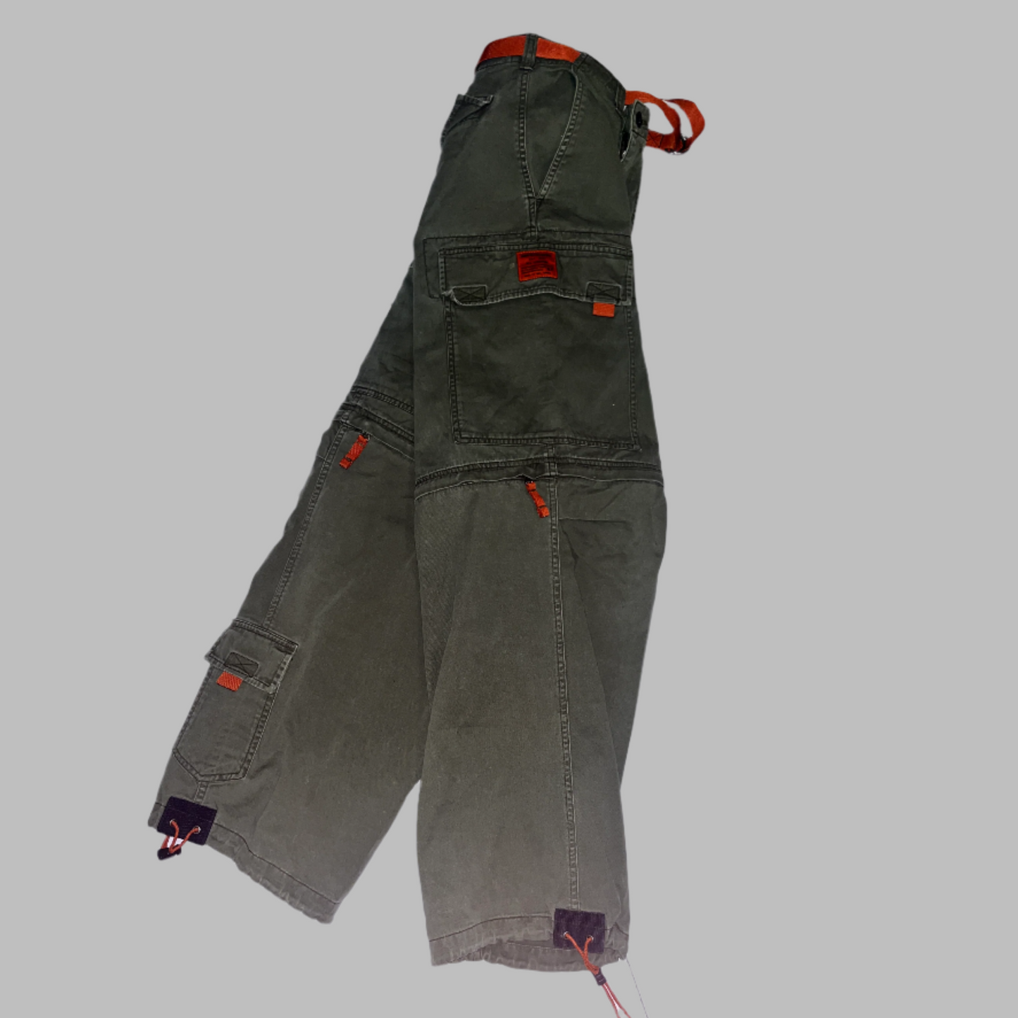 Abercrombie & Fitch Convertible Cargo Pants/Shorts